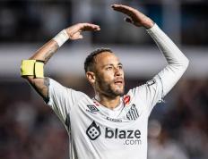 九游娱乐-内马尔回归赛场，逆转首场状态亮眼，快船观众沸腾！的简单介绍