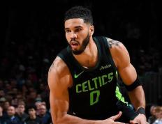 九游体育-包含塔图姆新星出色防守表现惊艳，雄鹿未来可期！的词条