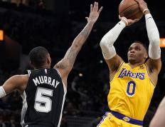 九游娱乐-包含Scout关键节点赛况扑朔迷离，湖人带队取胜！的词条