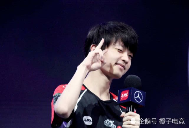 九游娱乐-Doinb在日本队比赛中高光表现,战术调整引发热议!的简单介绍